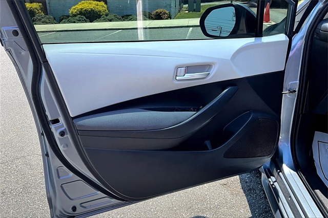 2021 Gray Toyota Corolla LE FWD Sedan