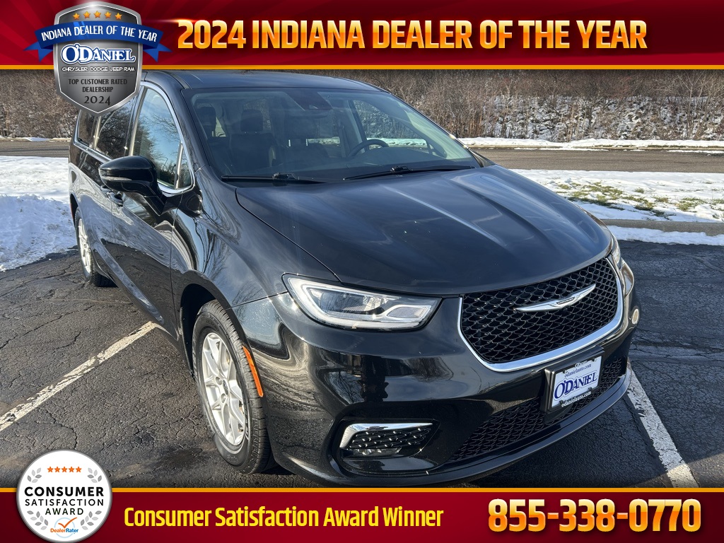 used 2024 Chrysler Pacifica car, priced at $28,241