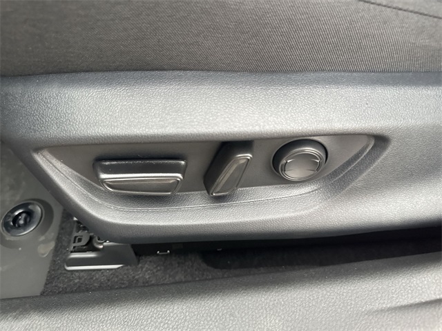 2025 Toyota Camry LE photo 26
