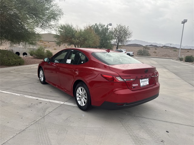 2025 Toyota Camry LE photo 7