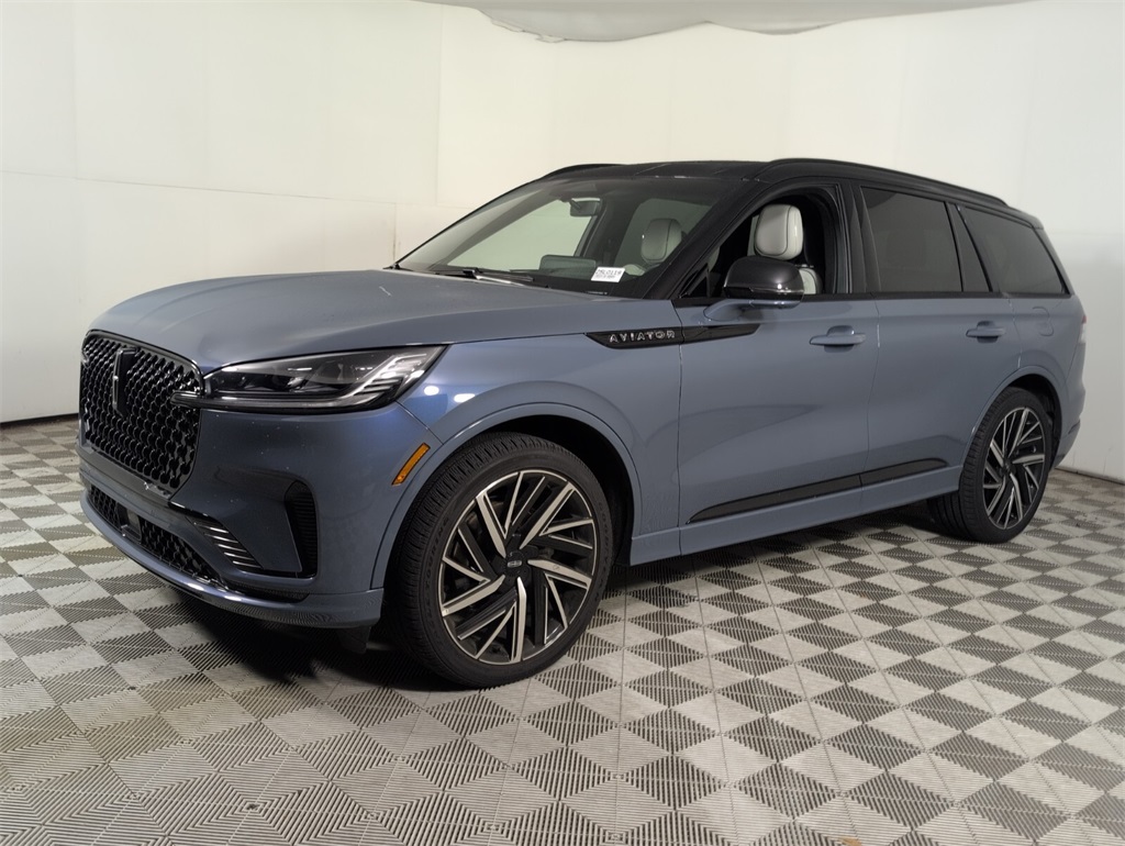 new 2025 Lincoln Aviator car, priced at $88,985