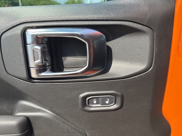 2025 Jeep Wrangler Two-Door Sport photo 6