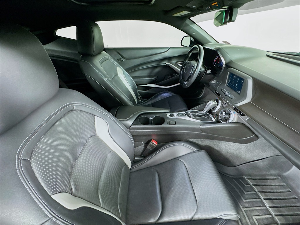 Photo of 2019 Chevrolet Camaro 2LT in Myrtle Beach, SC - 28,  2019 Chevrolet Camaro 2LT:1432MBA