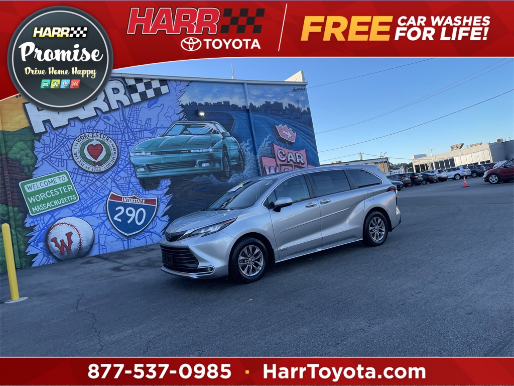 2021 Toyota Sienna XLE