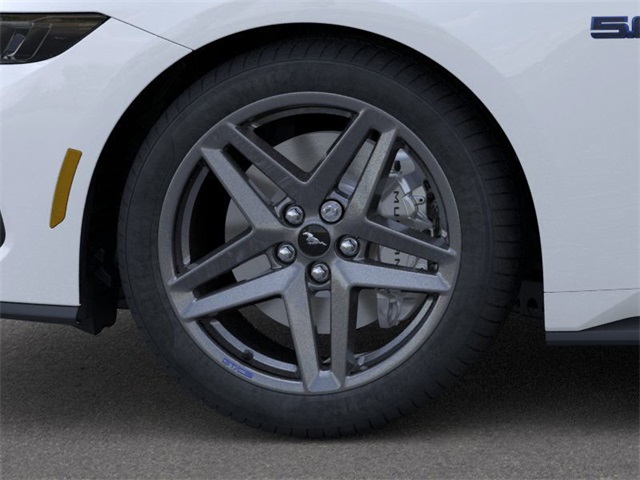 2025 Oxford White Ford Mustang RWD Coupe