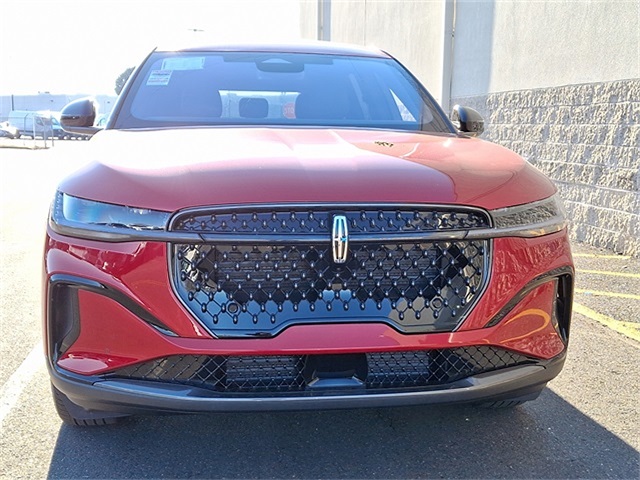 2025 Lincoln Nautilus Premiere photo 3