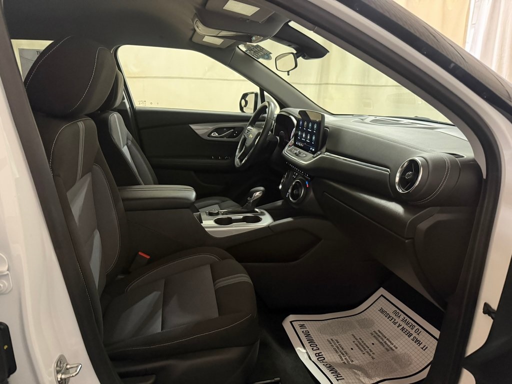 used 2025 Chevrolet Blazer car, priced at $24,507