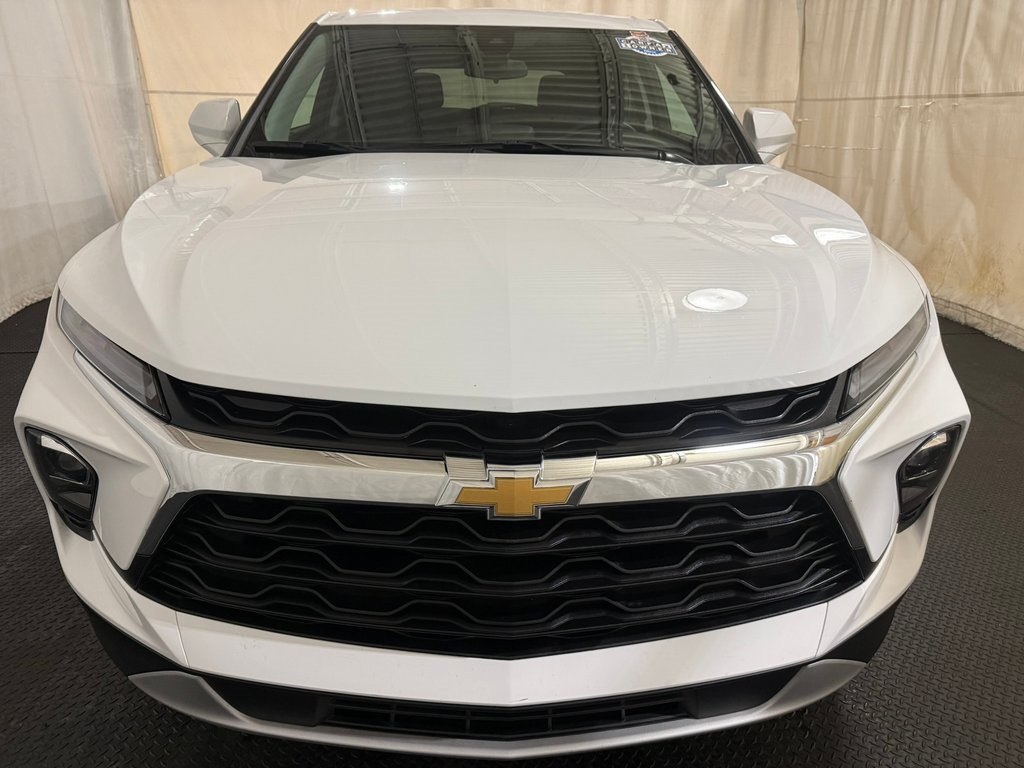 used 2025 Chevrolet Blazer car, priced at $24,507