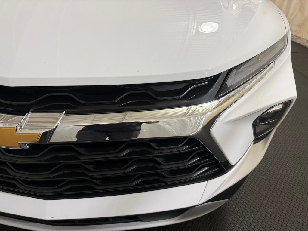 used 2025 Chevrolet Blazer car, priced at $24,507