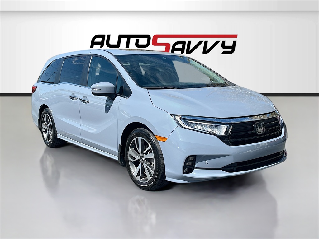 2024 Honda Odyssey Touring's photo