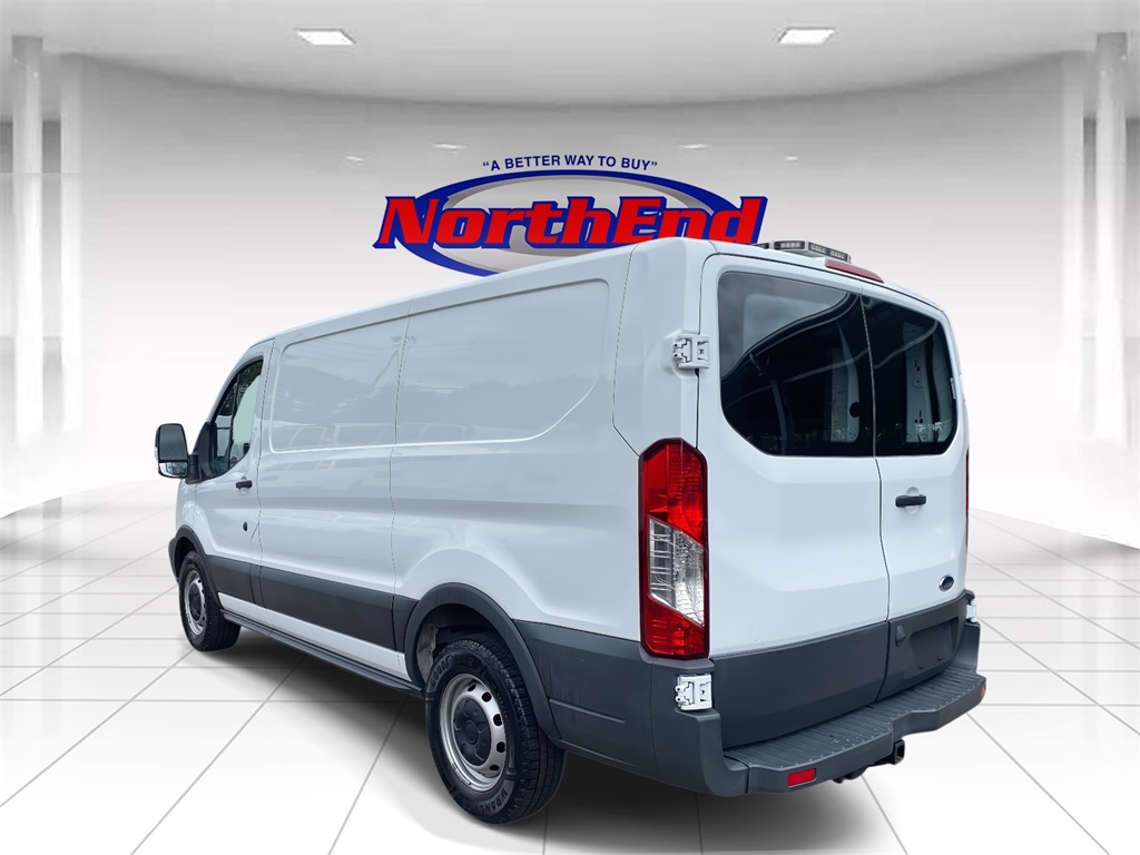 2017 Oxford White Ford Transit Van Base RWD Van