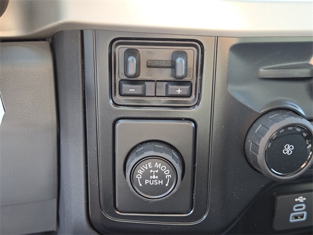 New 2026 Ford Super Duty F-350 XLT 4D Crew Cab