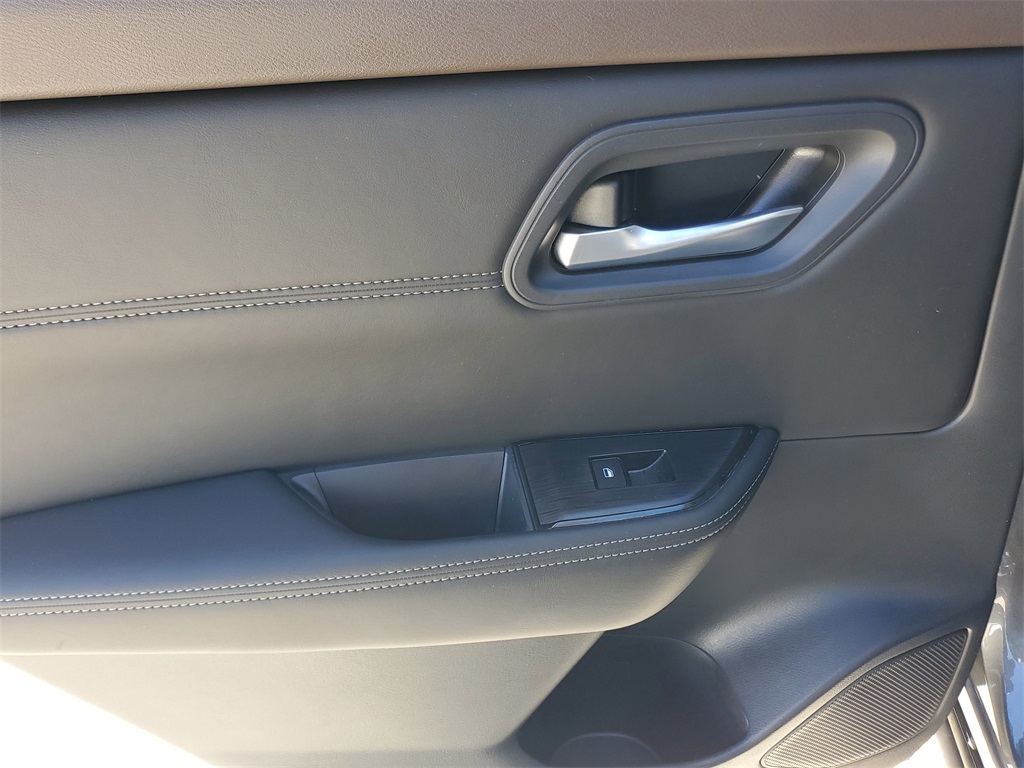 used 2023 Nissan Rogue car, priced at $19,495