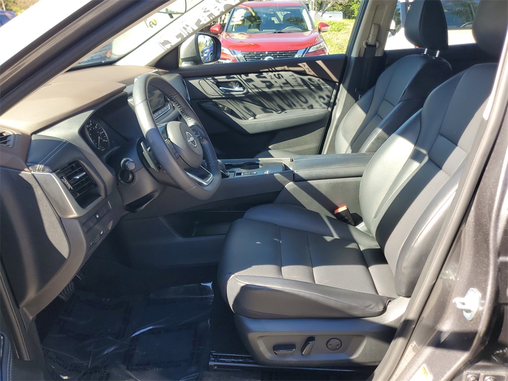 used 2023 Nissan Rogue car, priced at $19,495