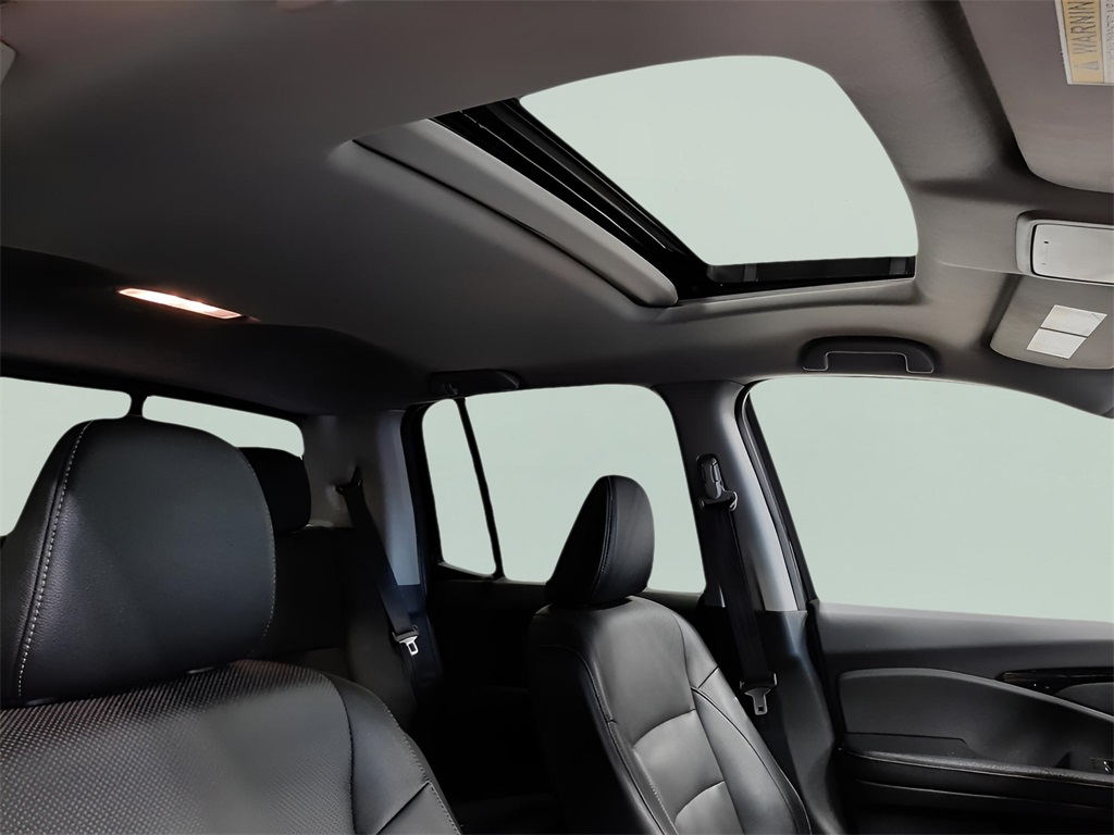 2018 Honda Ridgeline RTL-E photo 24