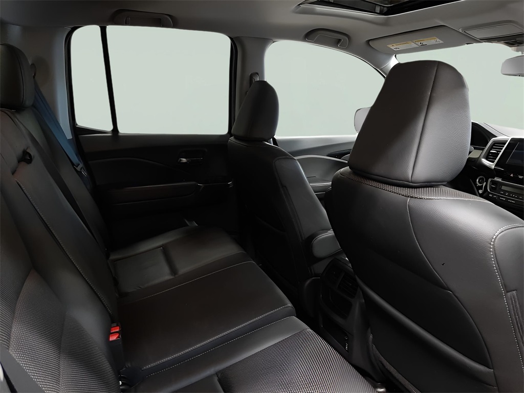 2018 Honda Ridgeline RTL-E photo 3