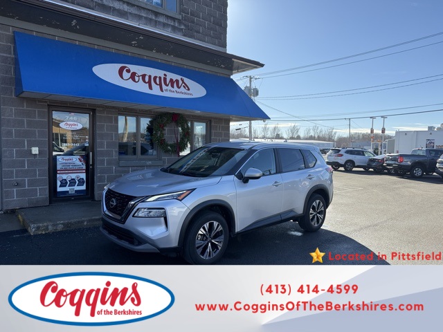 2023 Nissan Rogue SV's photo