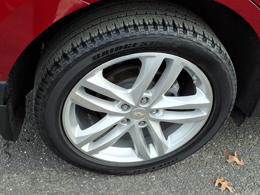 used 2020 Chevrolet Equinox car, priced at $18,900