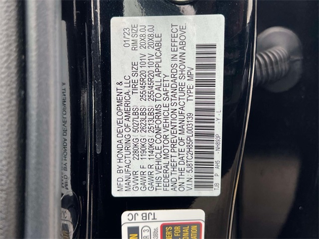 used 2023 Acura RDX car, priced at $39,150