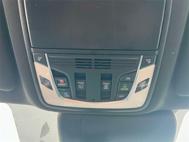 used 2023 Acura RDX car, priced at $39,150