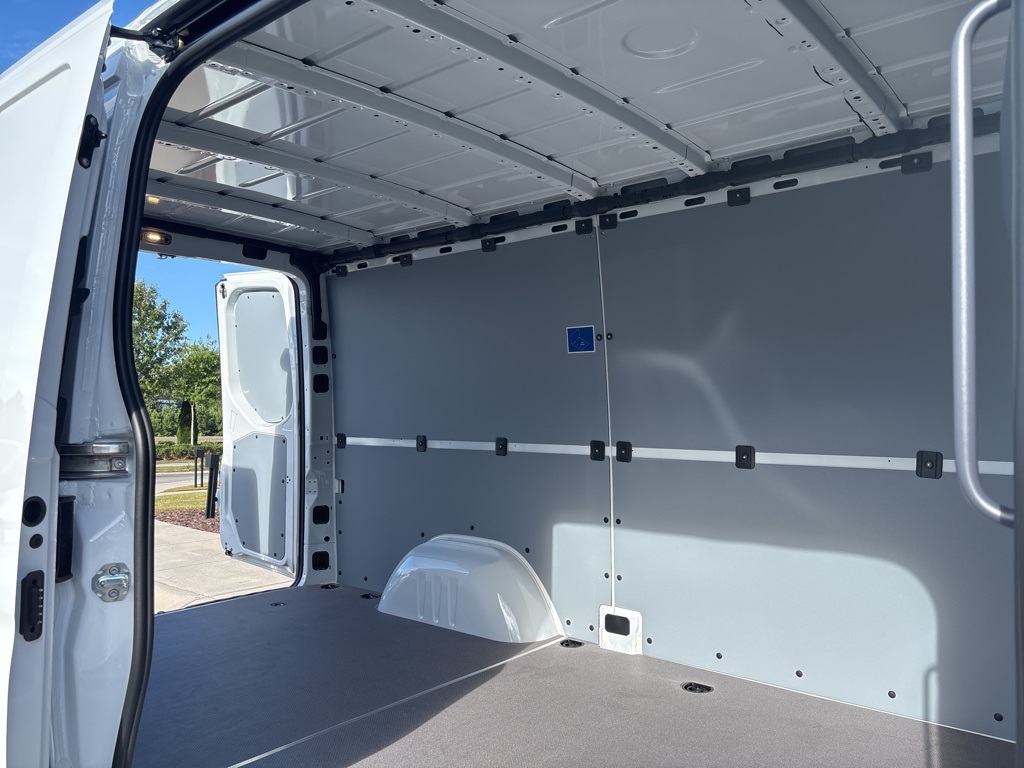 New 2026 Mercedes-Benz Sprinter 2500 Standard Roof RWD Empty Cargo Van for sale #MV1657 - photo 21