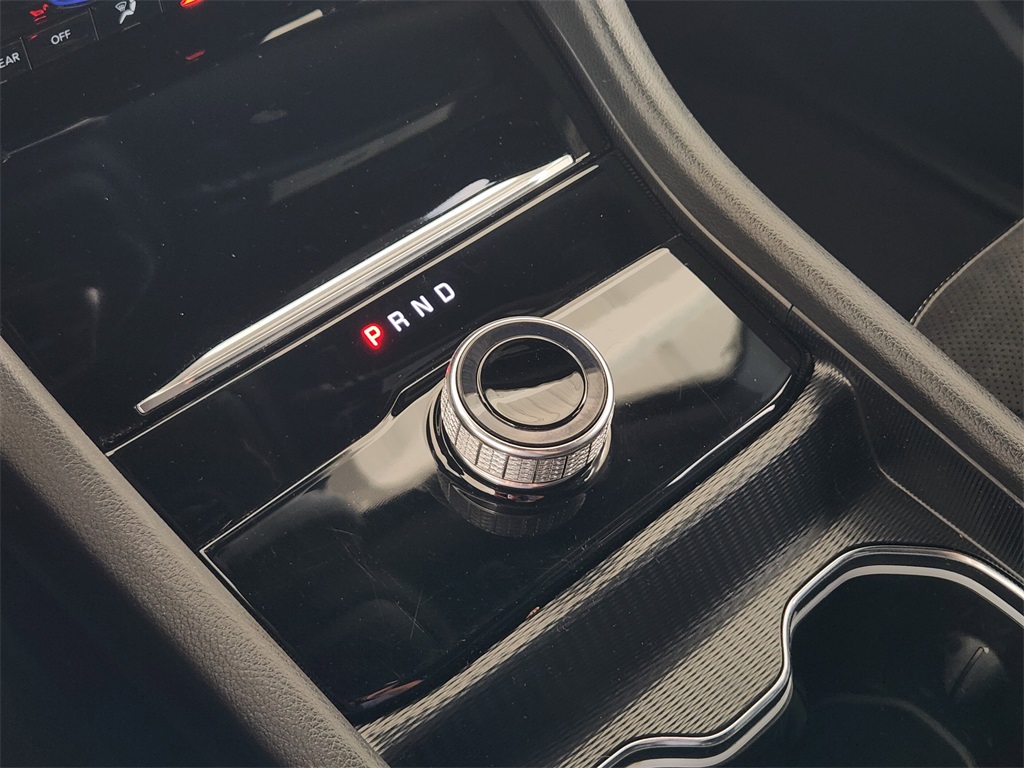 2024 Jeep Grand Cherokee Altitude photo 17
