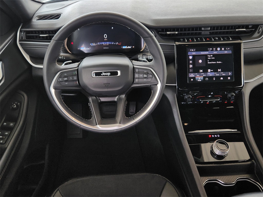 2024 Jeep Grand Cherokee Altitude photo 24