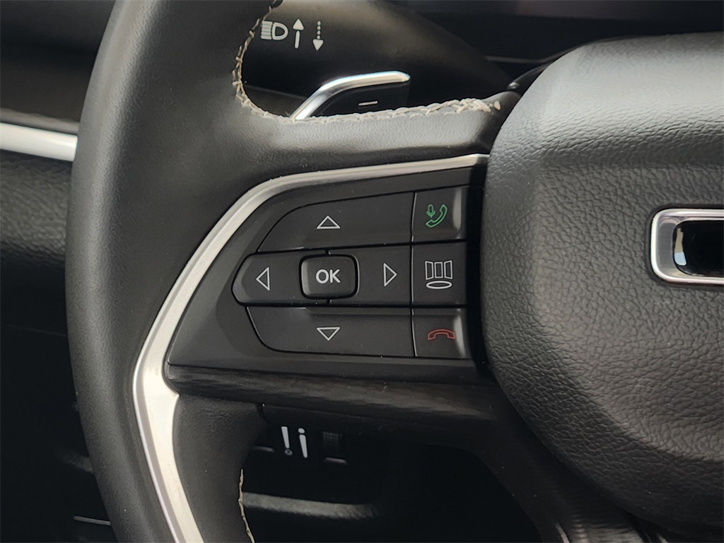 2024 Jeep Grand Cherokee Altitude photo 25