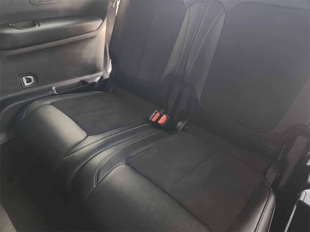 2024 Jeep Grand Cherokee Altitude photo 28