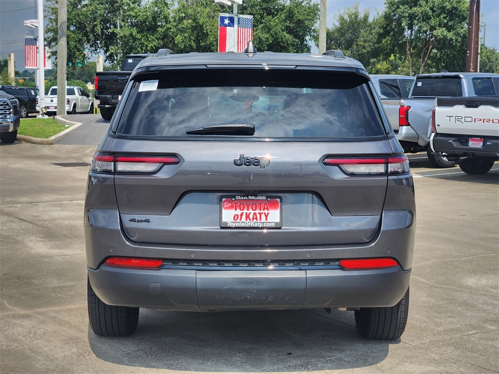 2024 Jeep Grand Cherokee Altitude photo 5