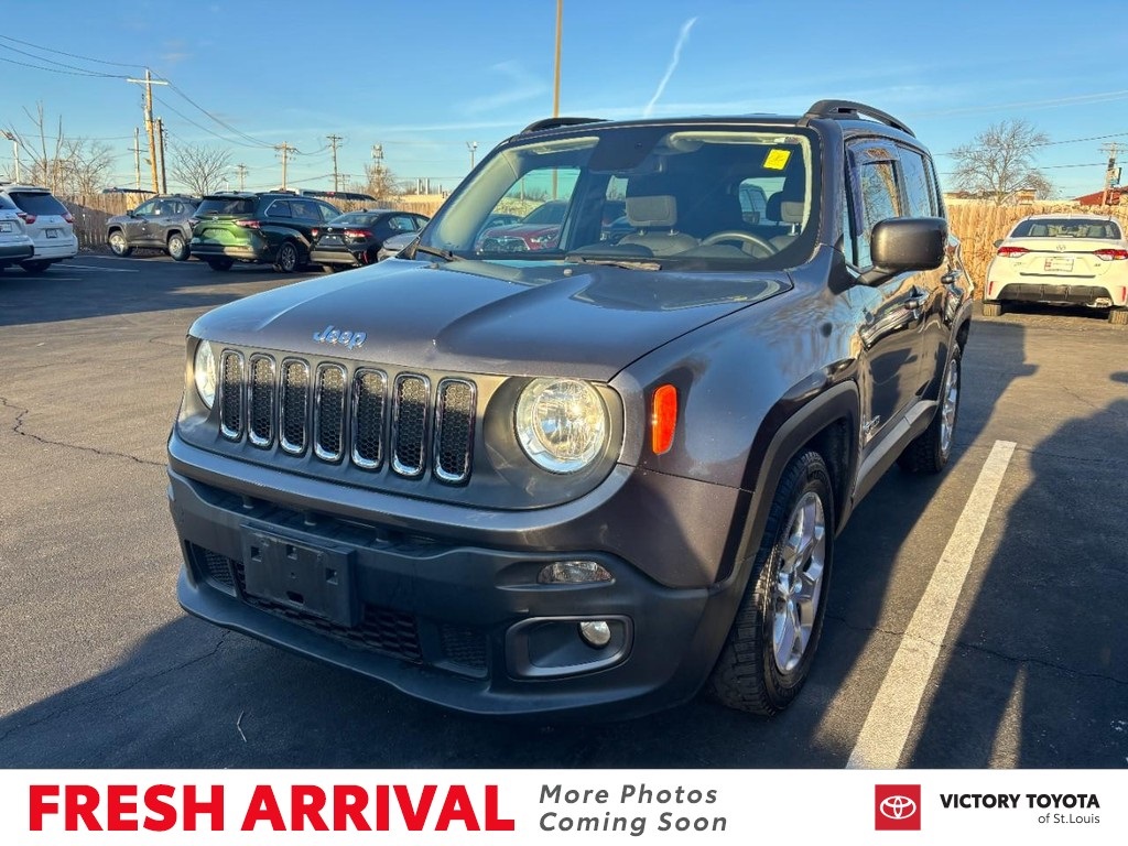 2017 Jeep Renegade Latitude's photo