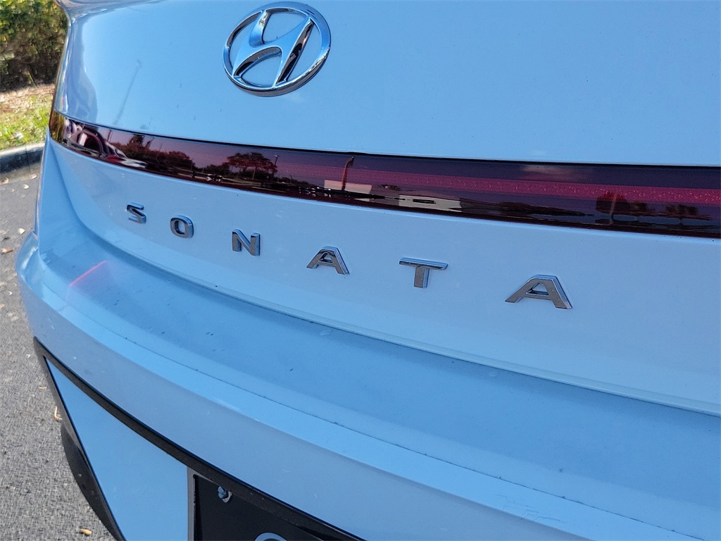 used 2021 Hyundai Sonata car, priced at $17,488