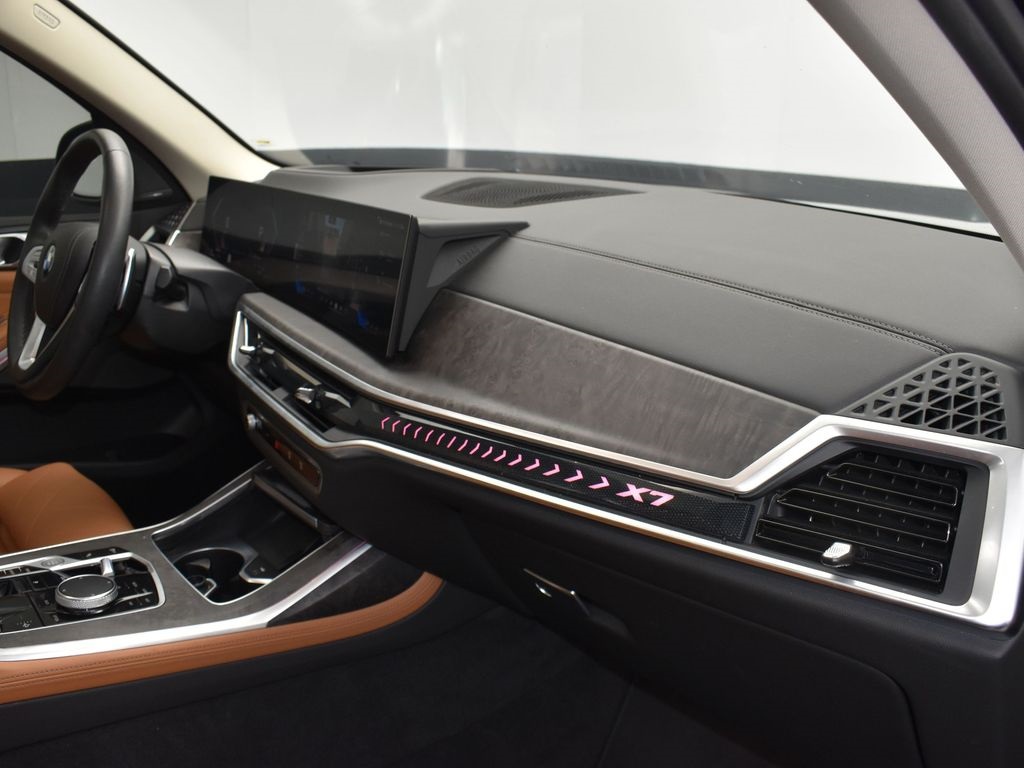 2024 Black Sapphire Metallic BMW X7 xDrive40i AWD SUV