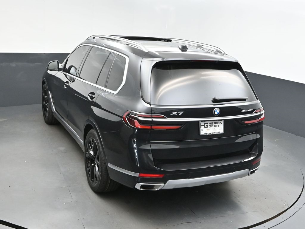 2024 Black Sapphire Metallic BMW X7 xDrive40i AWD SUV