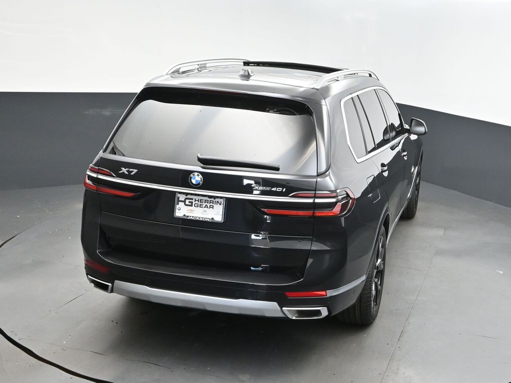 2024 Black Sapphire Metallic BMW X7 xDrive40i AWD SUV