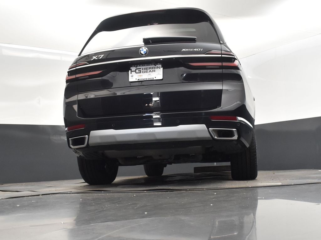 2024 Black Sapphire Metallic BMW X7 xDrive40i AWD SUV