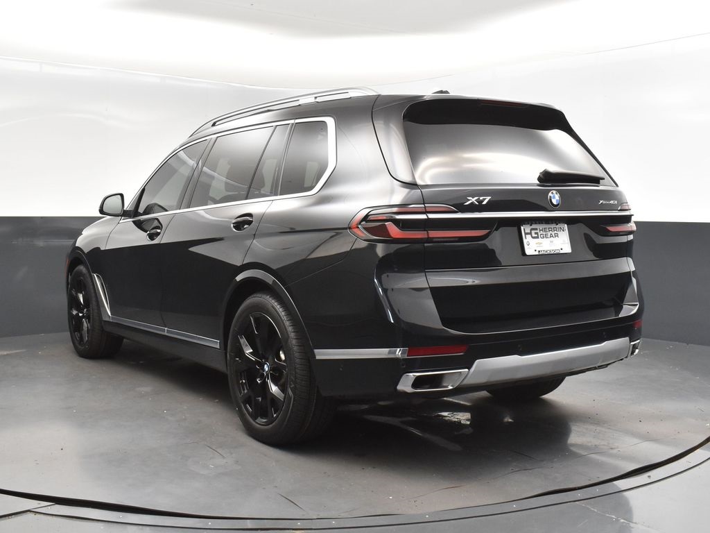 2024 Black Sapphire Metallic BMW X7 xDrive40i AWD SUV
