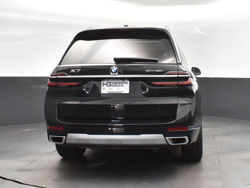 2024 Black Sapphire Metallic BMW X7 xDrive40i AWD SUV