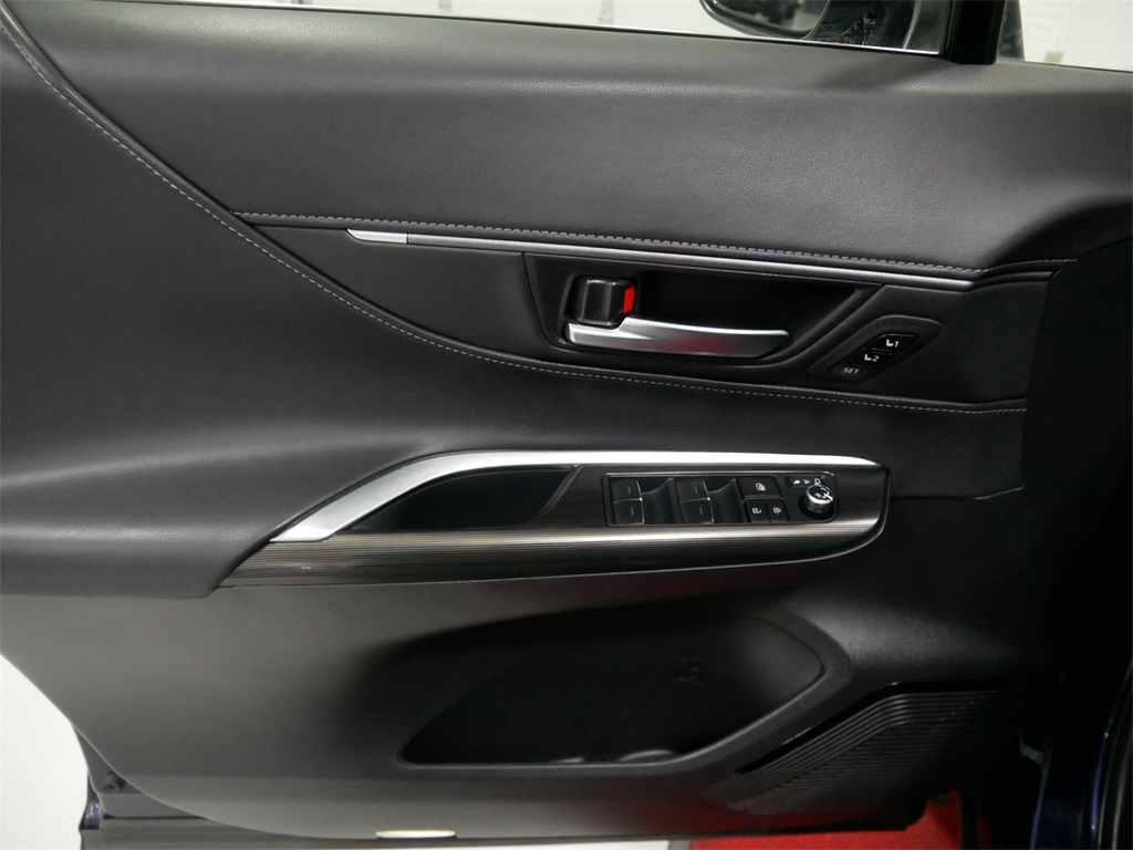 Used 2022 Toyota Venza SUV