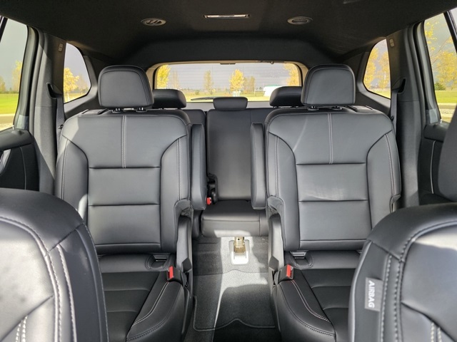 2026 GMC Acadia Elevation AWD