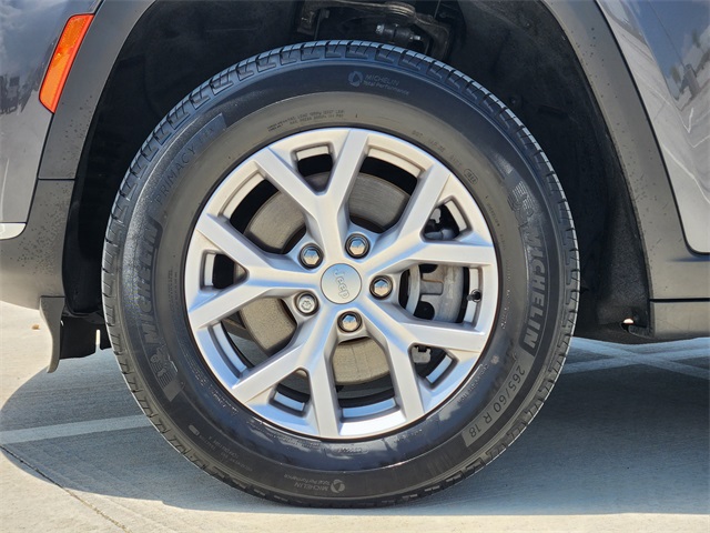 2022 Baltic Gray Metallic Clearcoat Jeep Grand Cherokee L Limited RWD SUV