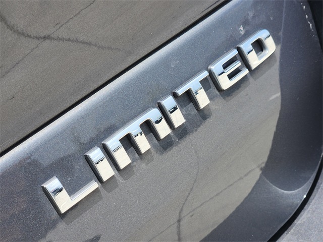 2022 Baltic Gray Metallic Clearcoat Jeep Grand Cherokee L Limited RWD SUV