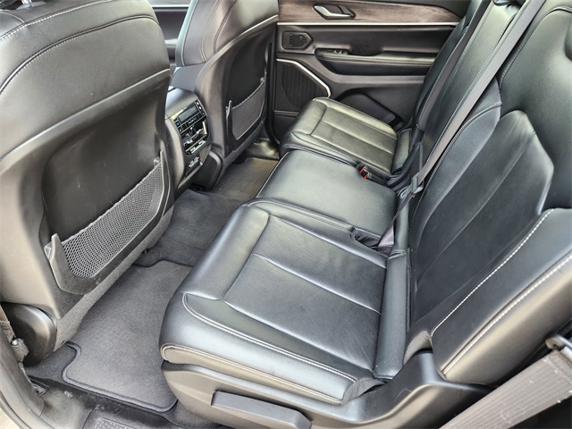 2022 Baltic Gray Metallic Clearcoat Jeep Grand Cherokee L Limited RWD SUV