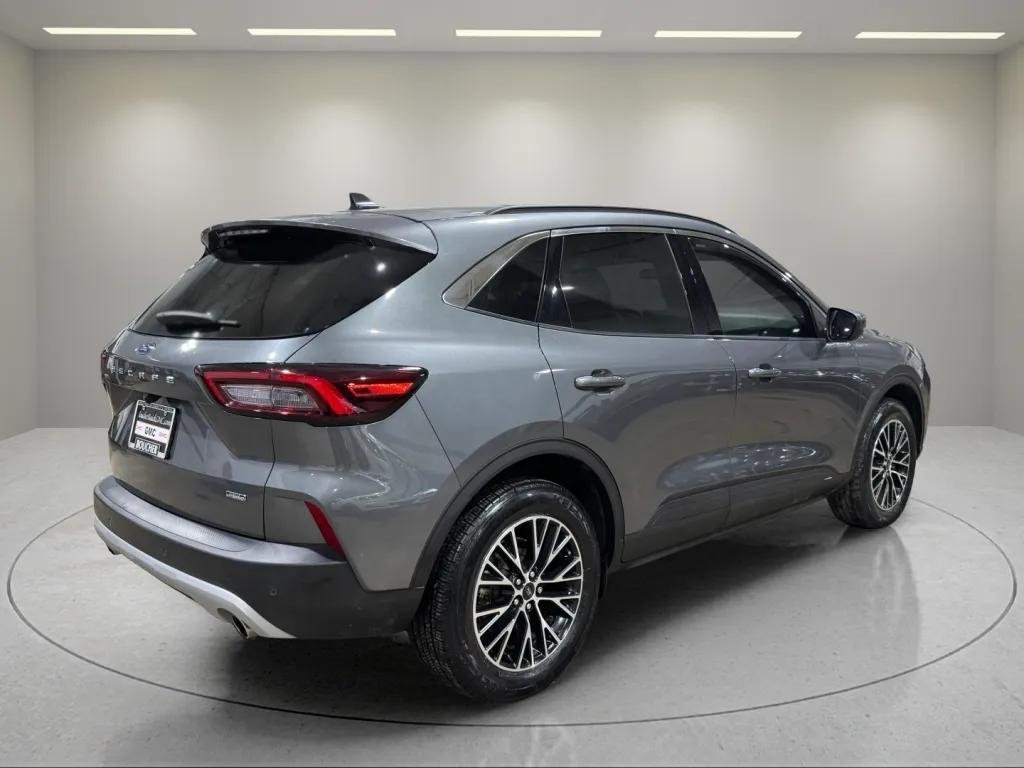 2023 Ford Escape Base photo 4