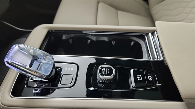 new 2026 Volvo XC90 car, priced at $67,525