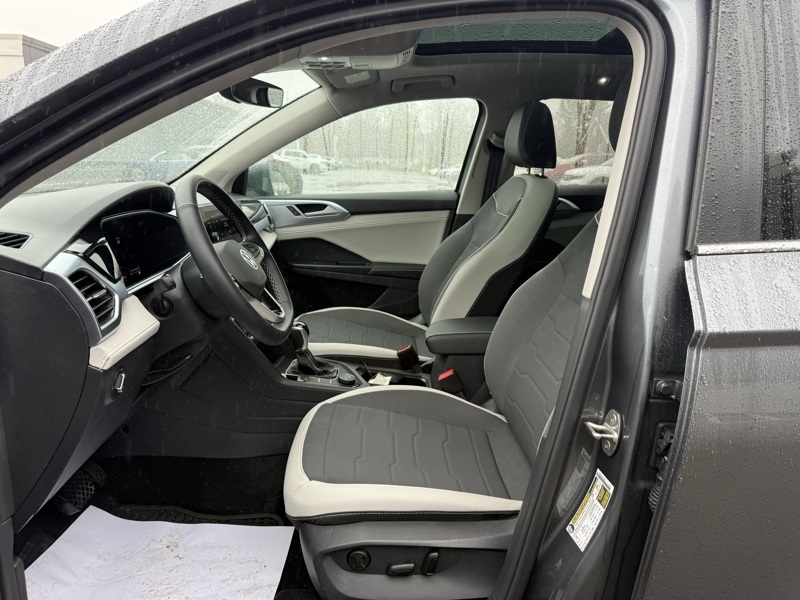 Used 2025 Volkswagen Taos SUV