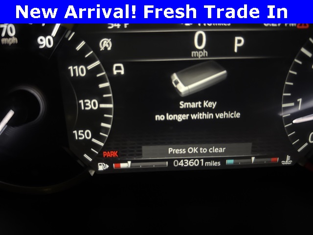 2020 Land Rover Discovery Sport Standard photo 3