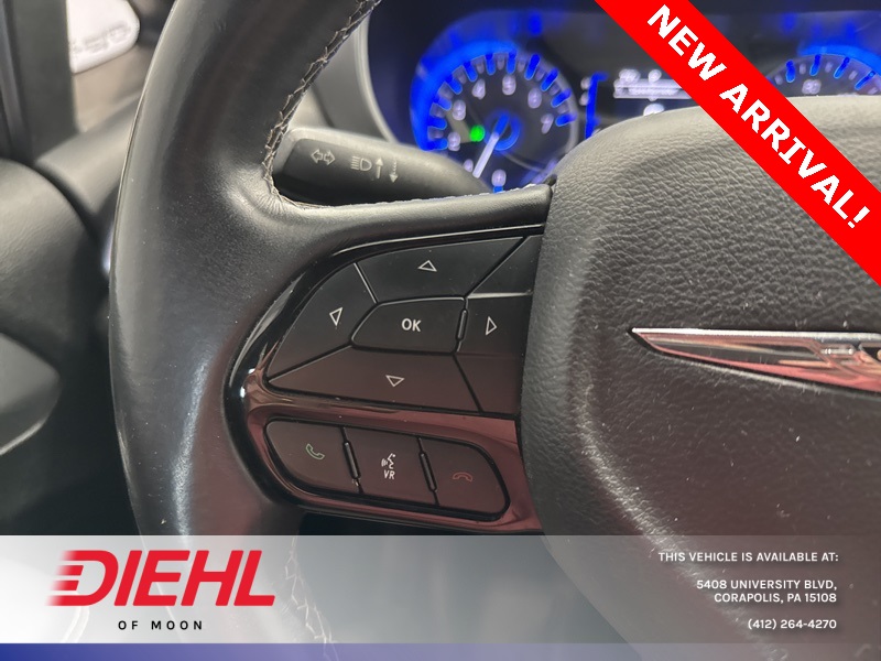 2018 Chrysler Pacifica Touring L photo 26