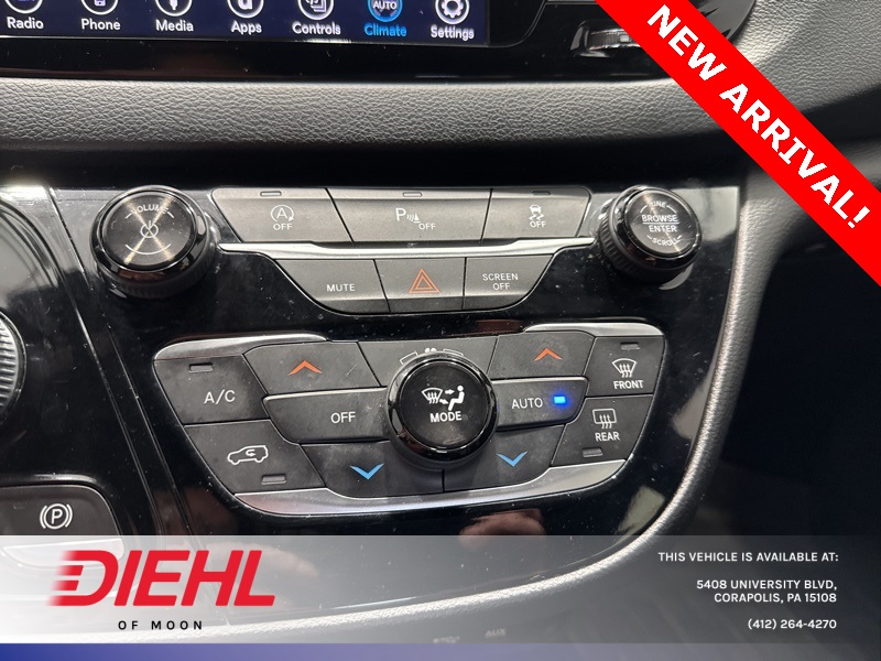 2018 Chrysler Pacifica Touring L photo 34