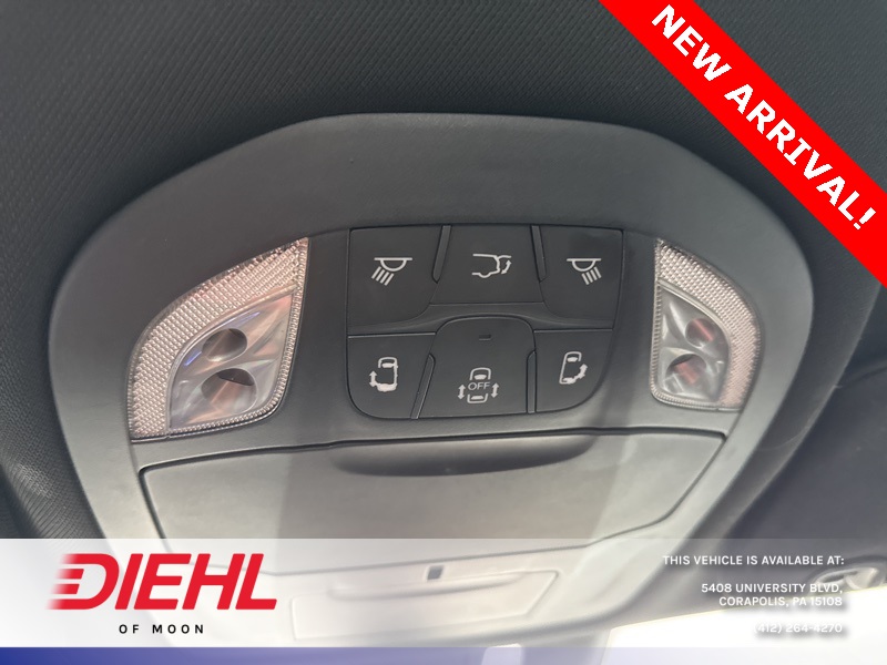 2018 Chrysler Pacifica Touring L photo 37